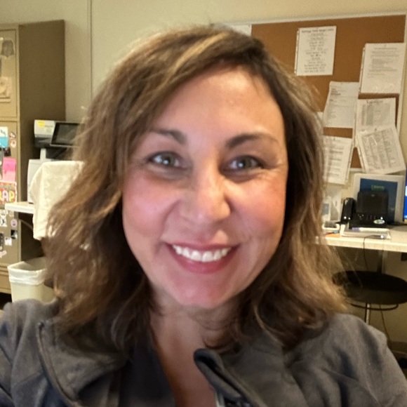 Meet your Posher, Mary - Picture 1 of 1